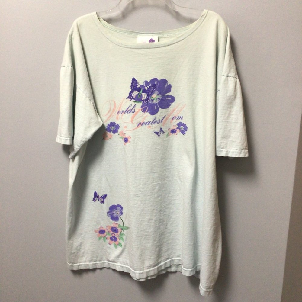 World's Greatest Mom - sleep shirt / swim cover-up - Picture 5 of 8